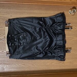 BNWT Alice Skirt